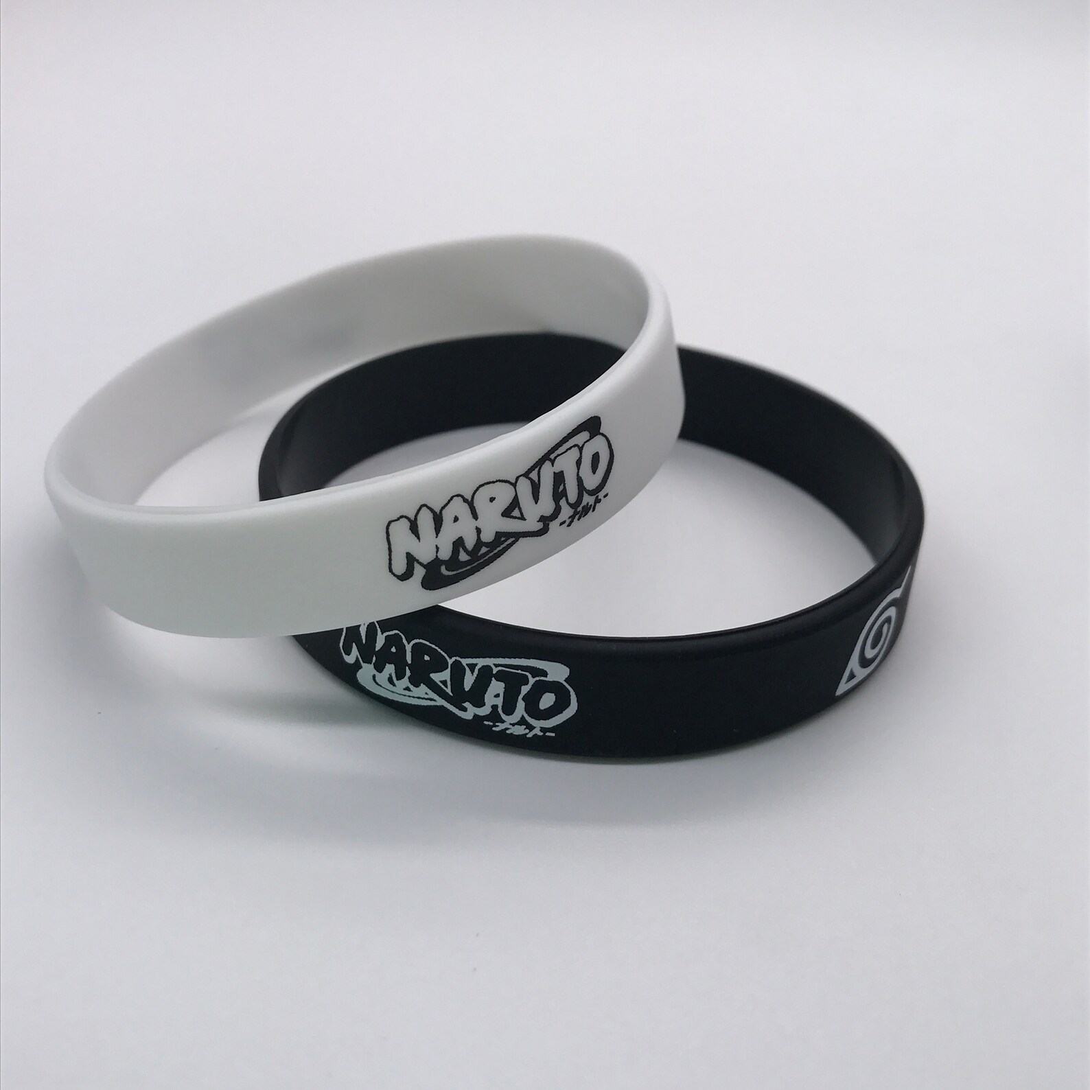 	Silikonarmbänder selbst gestalten