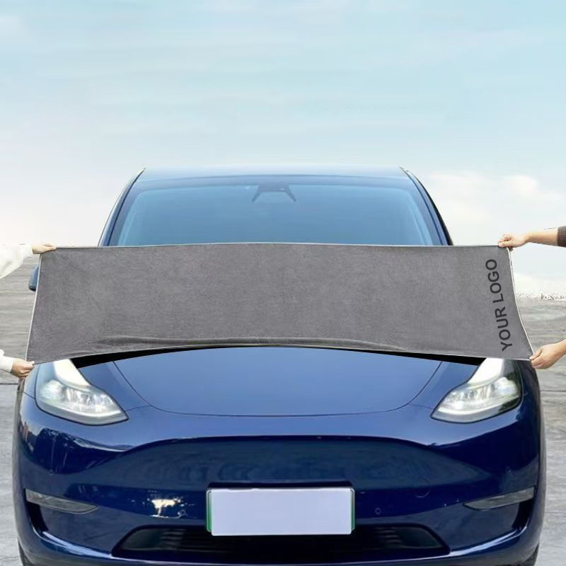 	Reinigungstuch aus Microfaser mit eigenem Logo