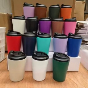Thermobecher mit Logo bedrucken lassen
