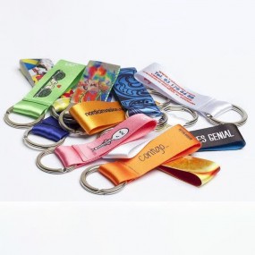 Kurze Lanyards / Schlüsselbänder mit Logo bedrucken