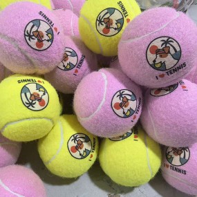Werbe-Tennisbälle mit Logo – perfekte Markenpräsenz bei...