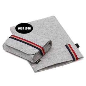 Filz Laptoptasche personalisiert – Laptop Tasche mit Lo...