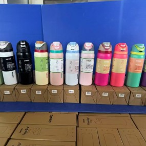 Thermobecher mit Logo bedrucken – große Auswahl Farben