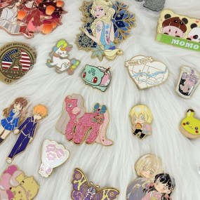 individuelle Anstecknadeln