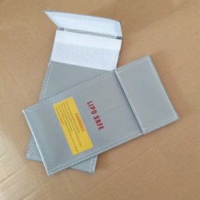 feuerfeste Tasche für Drohnen Akku mit Logo